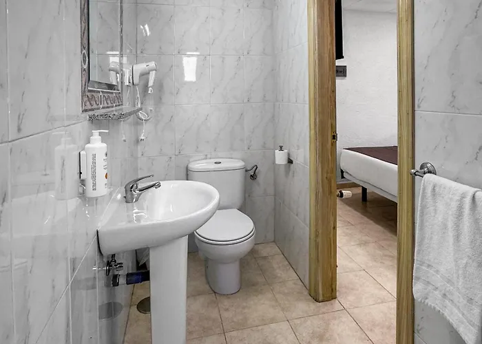 Casa de hóspedes Vas Ciudad