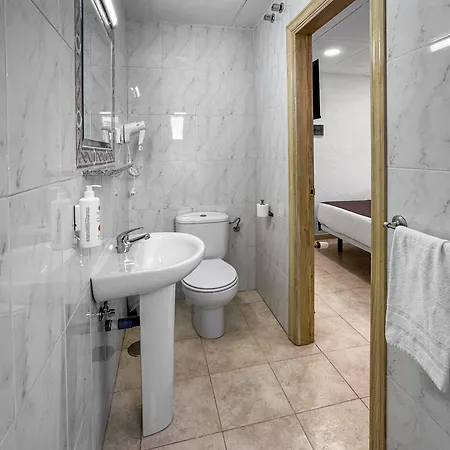 بيت ضيافة Vas Ciudad